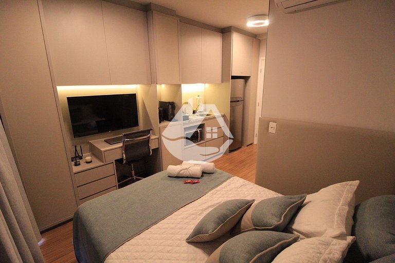 Studio Deluxe - AC - Piscina no rooftop