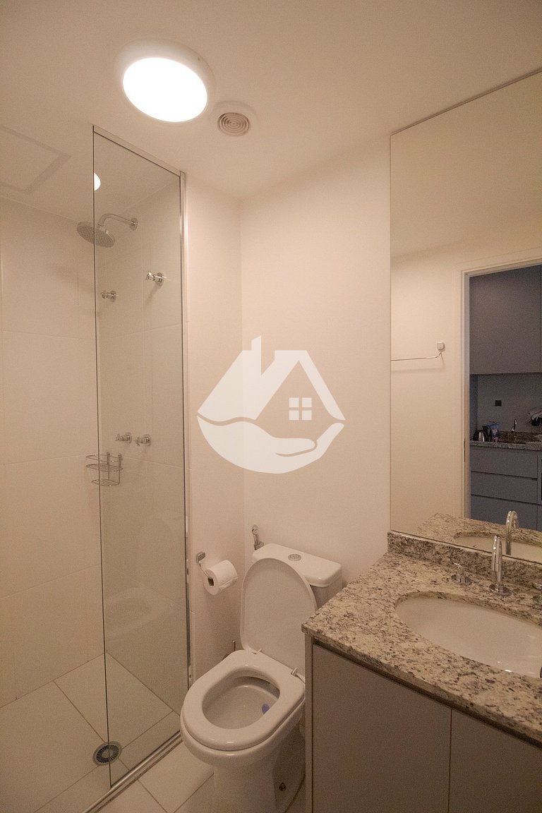 Studio Deluxe - AC - Piscina no rooftop