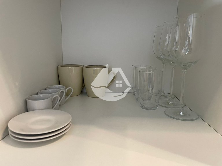 Studio Deluxe - AC - Piscina no rooftop