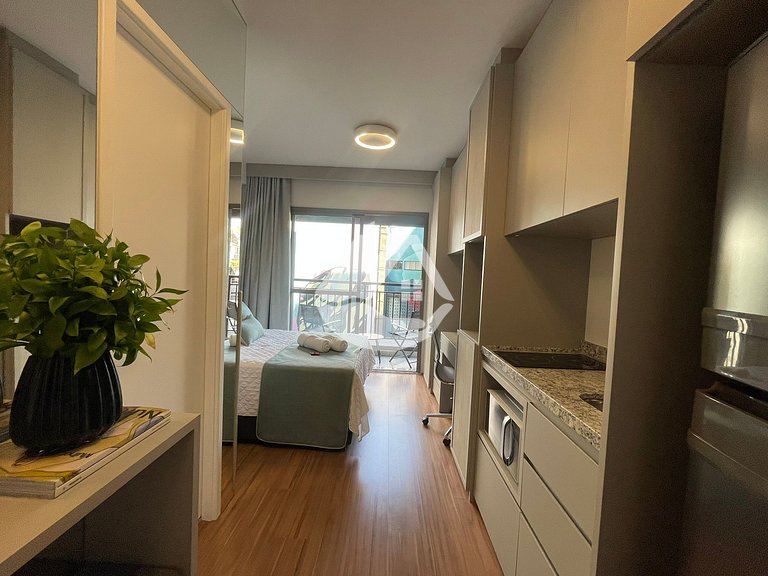 Studio Deluxe - AC - Piscina no rooftop