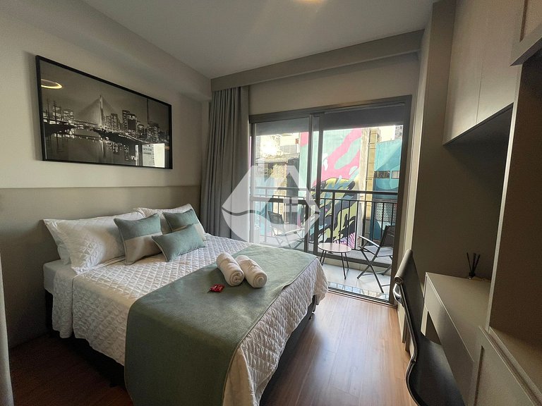 Studio Deluxe - AC - Piscina no rooftop