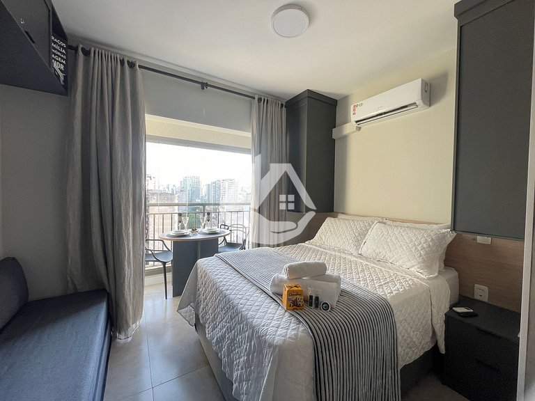 High floor studio - Rooftop pool - Vila Buarque