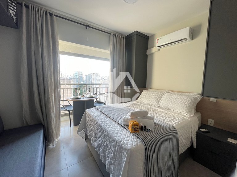 High floor studio - Rooftop pool - Vila Buarque