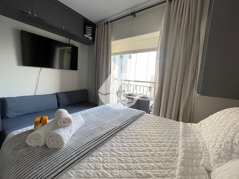 High floor studio - Rooftop pool - Vila Buarque
