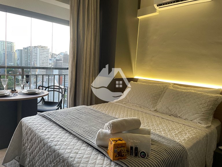 High floor studio - Rooftop pool - Vila Buarque