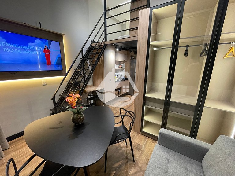 Loft com pé direito Alto - Perto do metrô Brooklin