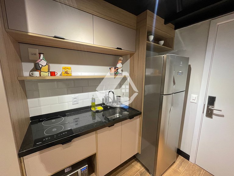 Loft com pé direito Alto - Perto do metrô Brooklin