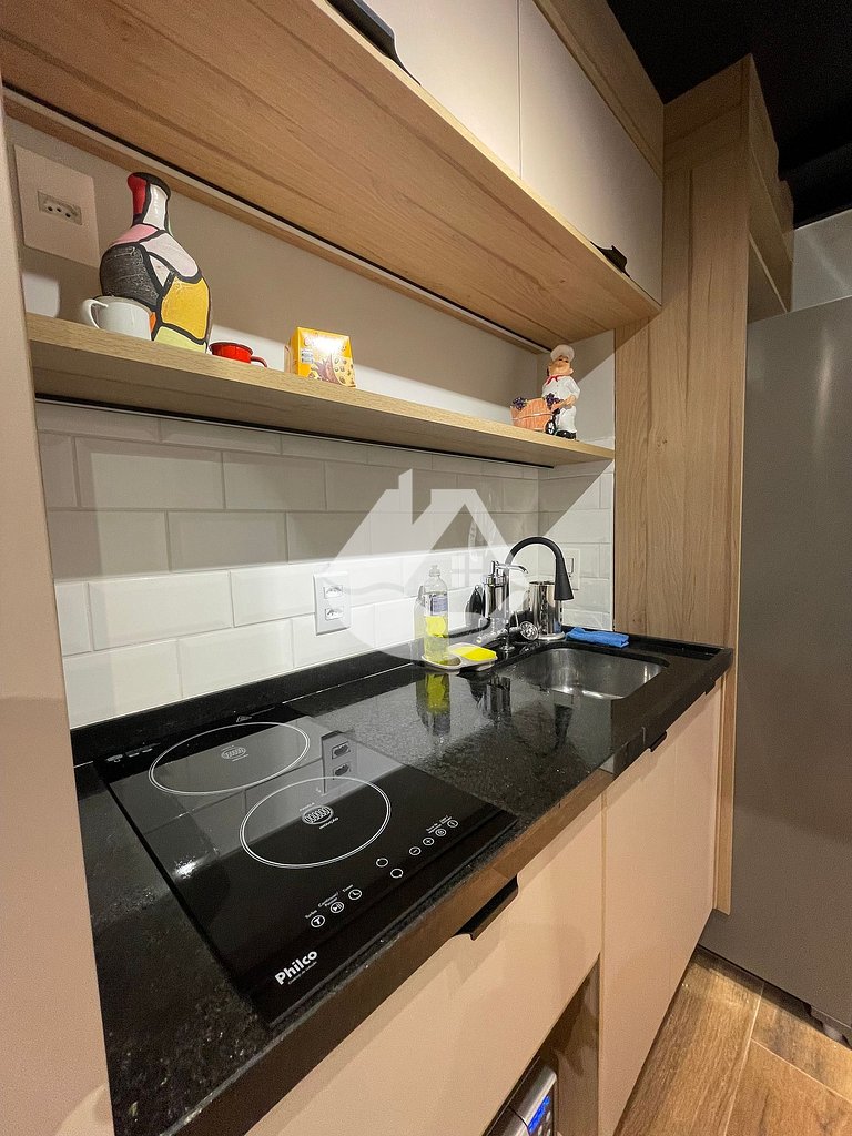 Loft com pé direito Alto - Perto do metrô Brooklin