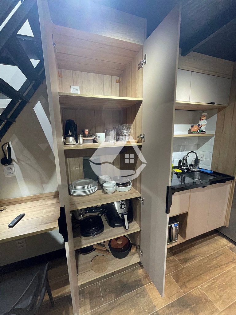 Loft com pé direito Alto - Perto do metrô Brooklin