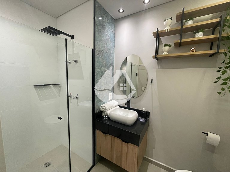 Loft com pé direito Alto - Perto do metrô Brooklin