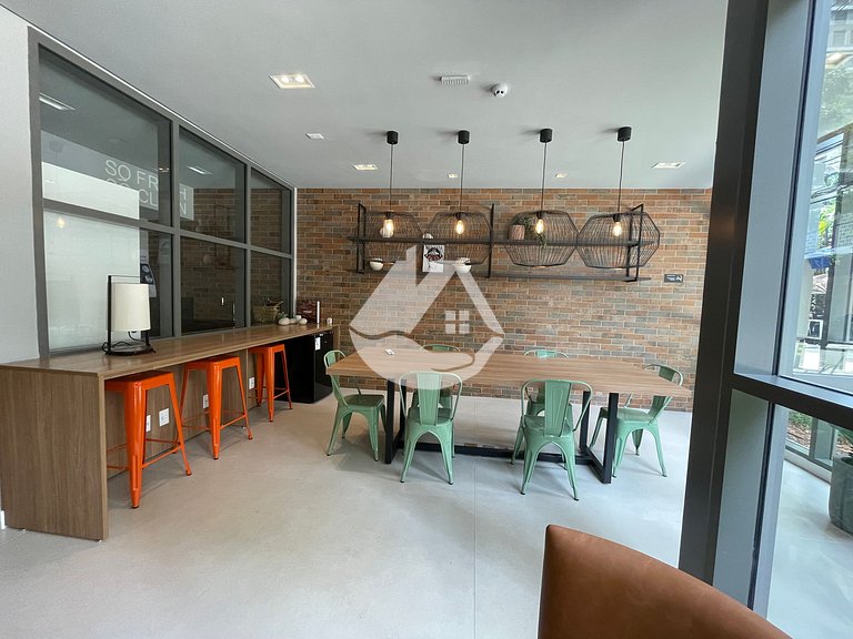 Loft com pé direito Alto - Perto do metrô Brooklin