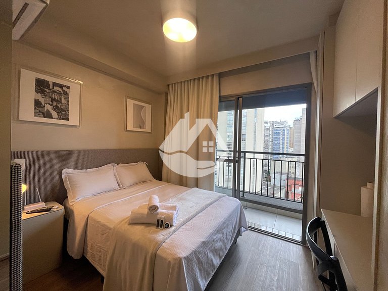 Estudio en planta alta - Piscina en azotea