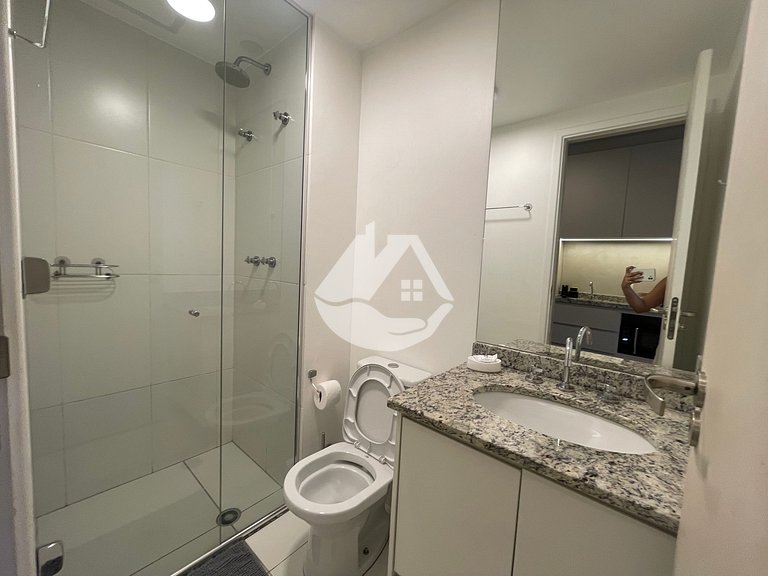 Estudio en planta alta - Piscina en azotea