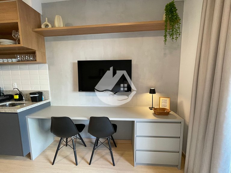 Studio moderno e completo - Faria Lima