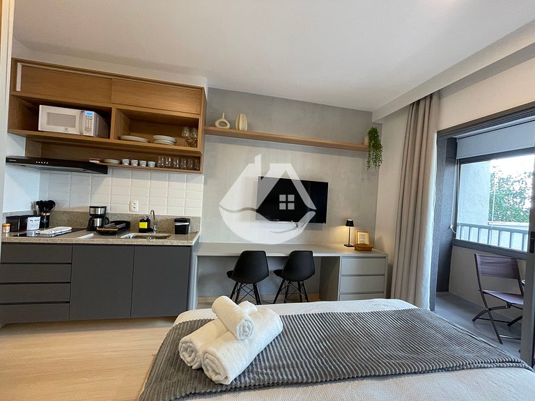 Studio moderno e completo - Faria Lima