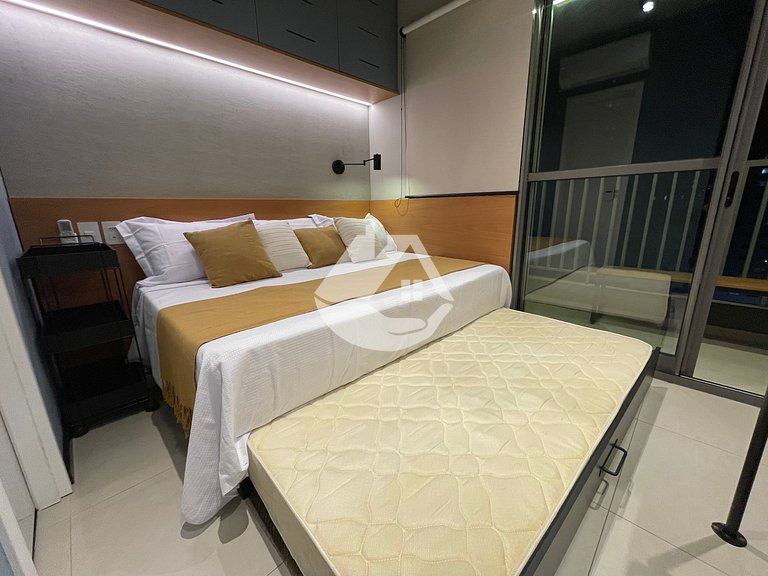 Modern and fully equipped studio in Consolação.