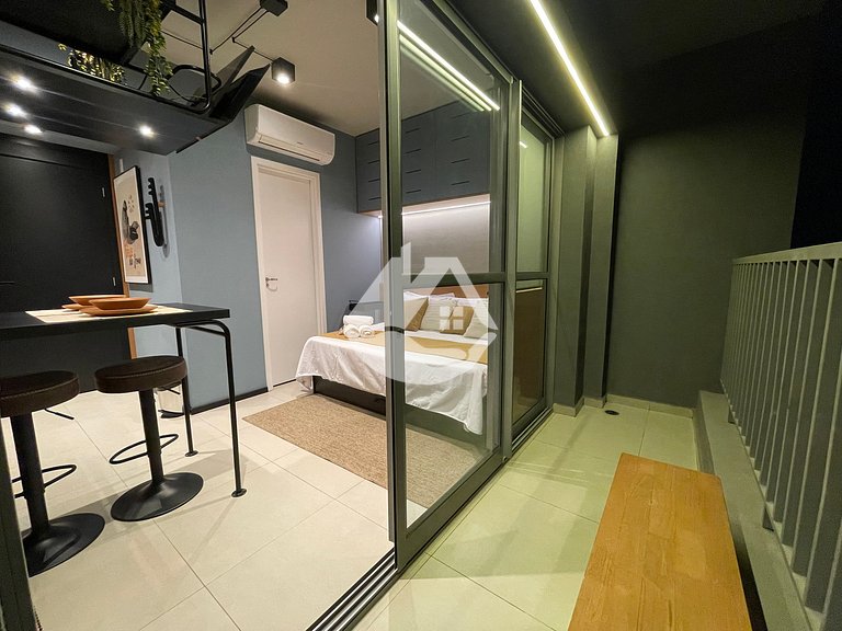 Modern and fully equipped studio in Consolação.