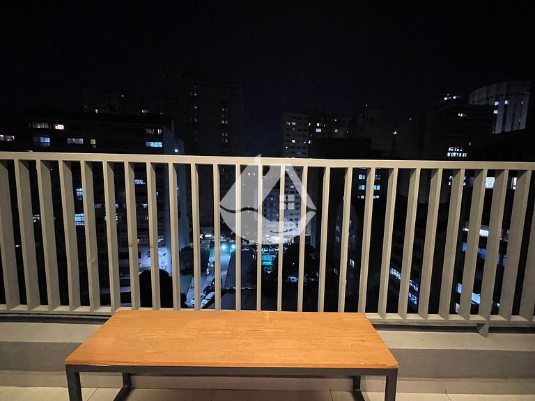 Estudio moderno y equipado en Consolação