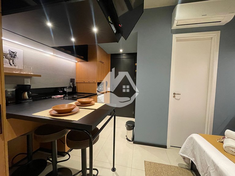 Studio moderno e completo na Consolação