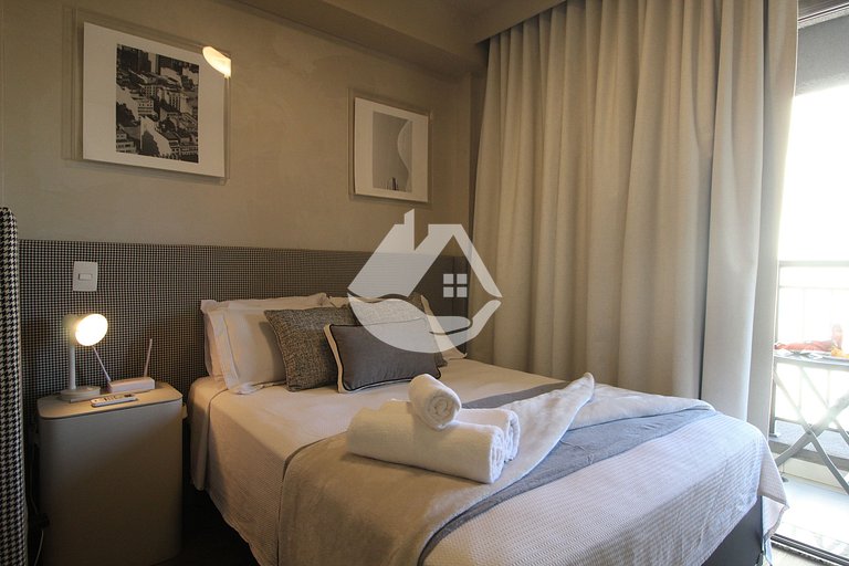 Estudio en planta alta - Piscina en azotea