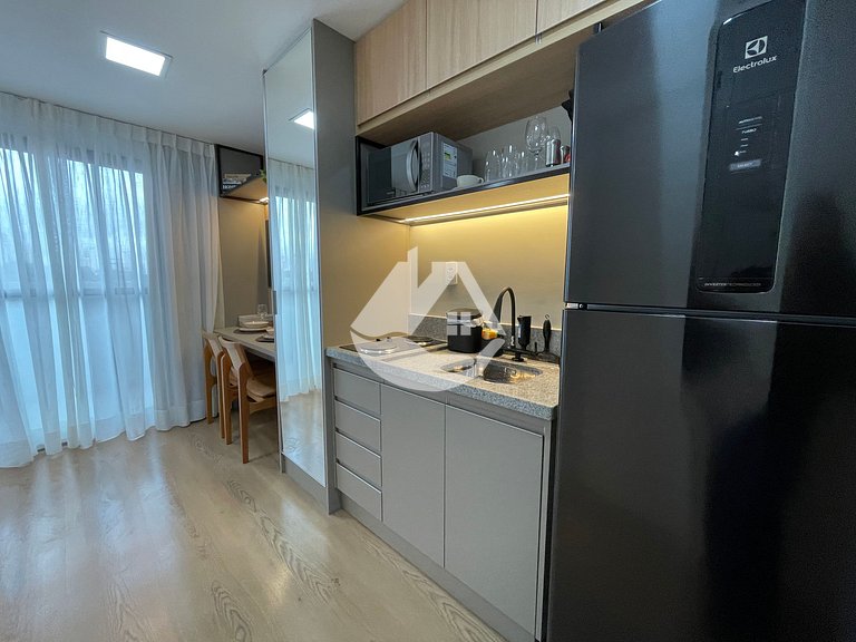 Studio novo e completo - Moema - Piscina