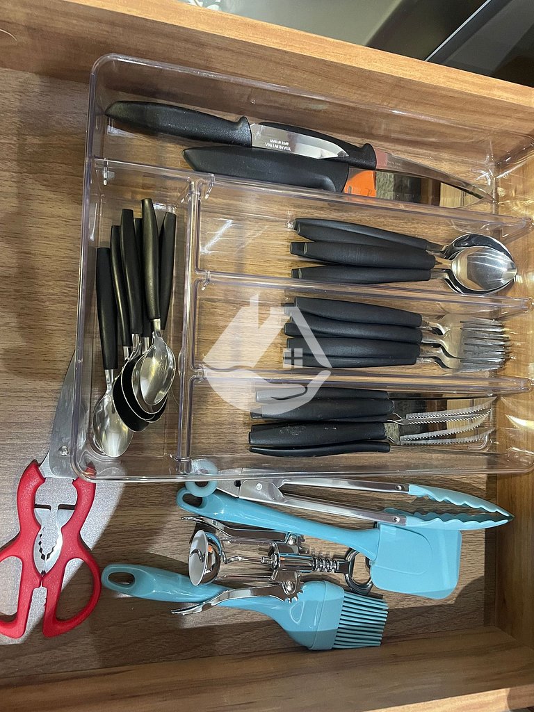 Studio Moderno - Shopping Frei Caneca