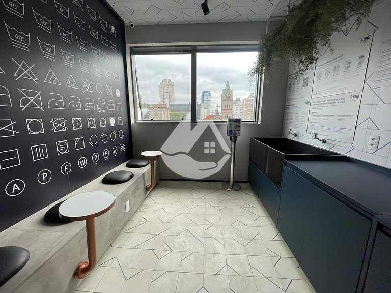 Studio aconchegante em andar alto - Jardins