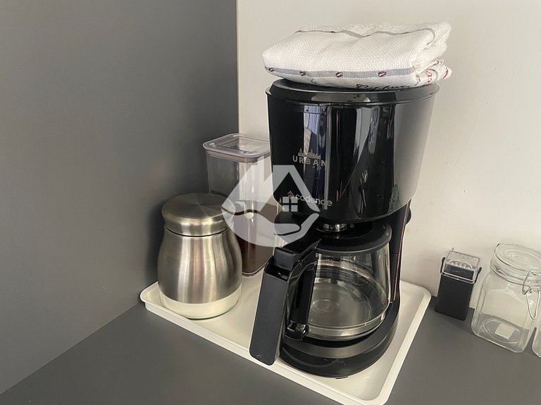 Studio aconchegante em andar alto - Jardins