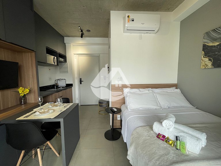 Studio aconchegante em andar alto - Jardins