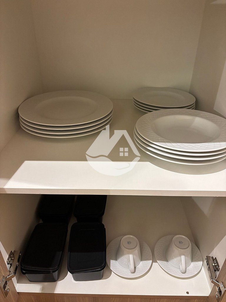 Stylish studio apartment across from Vila Madalena metro sta