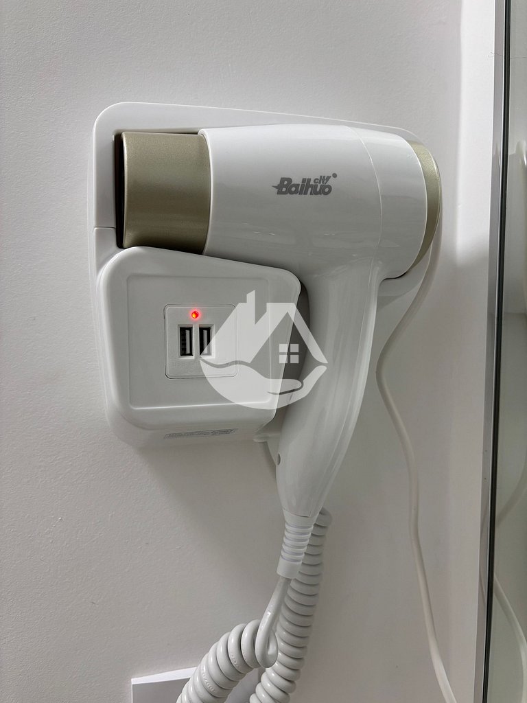 Elegante apartamento tipo estudio frente a la estación de me