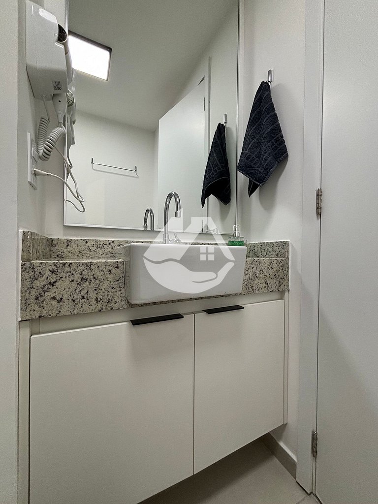 Stylish studio apartment across from Vila Madalena metro sta