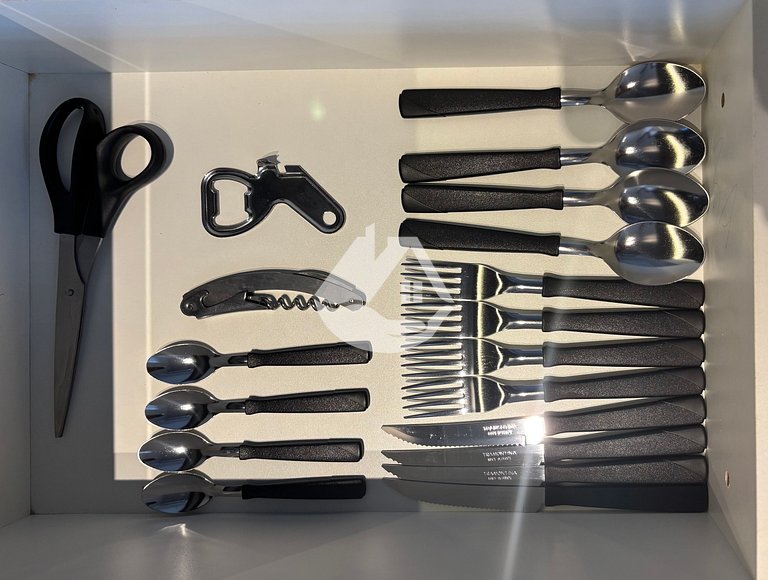 Estudio moderno a 5 minutos de metro Vila Madalena