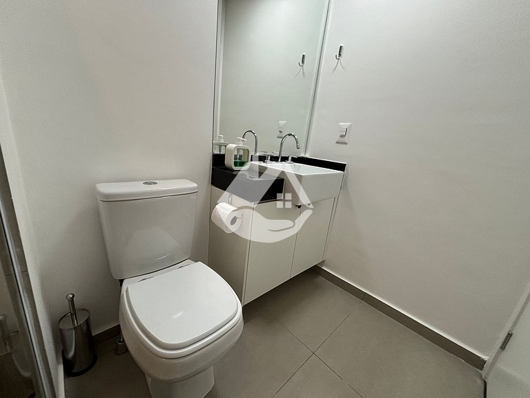 Estudio moderno a 5 minutos de metro Vila Madalena