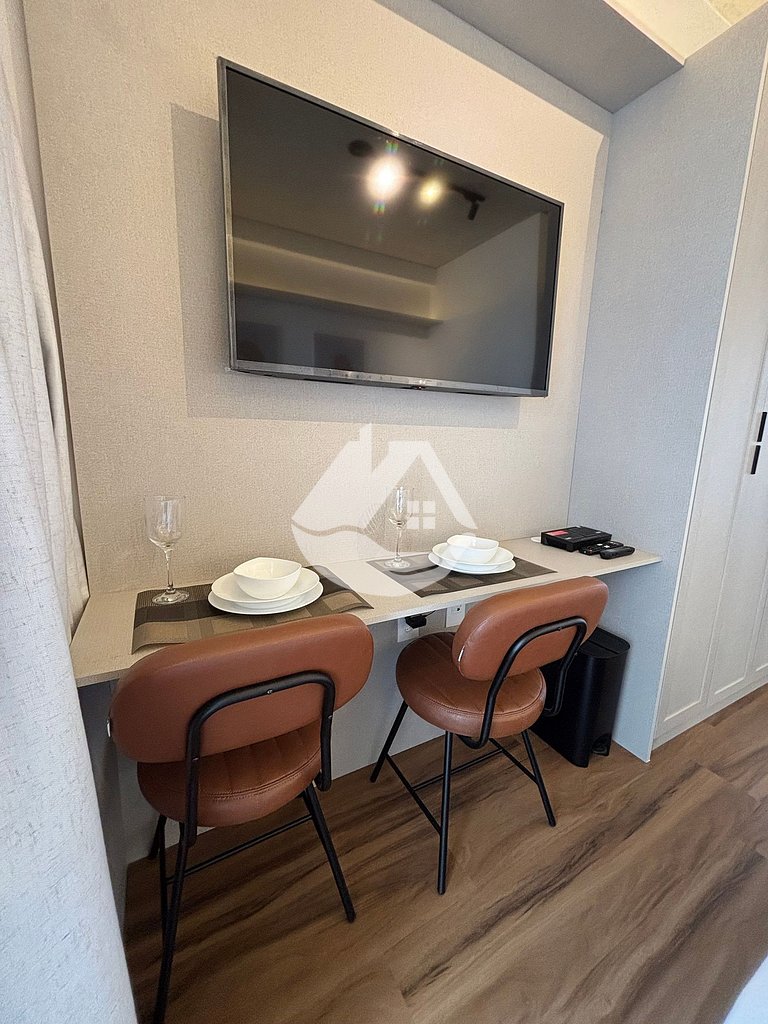 Estudio moderno a 5 minutos de metro Vila Madalena