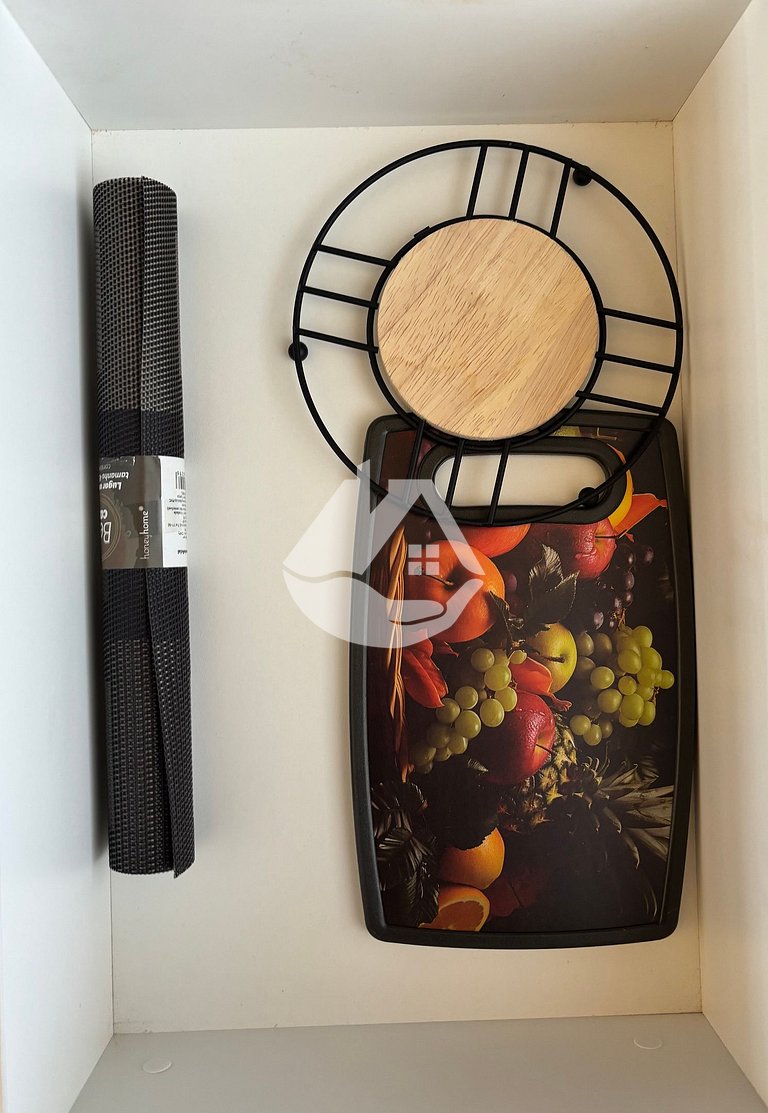 Modern studio - Vila Madalena metro station