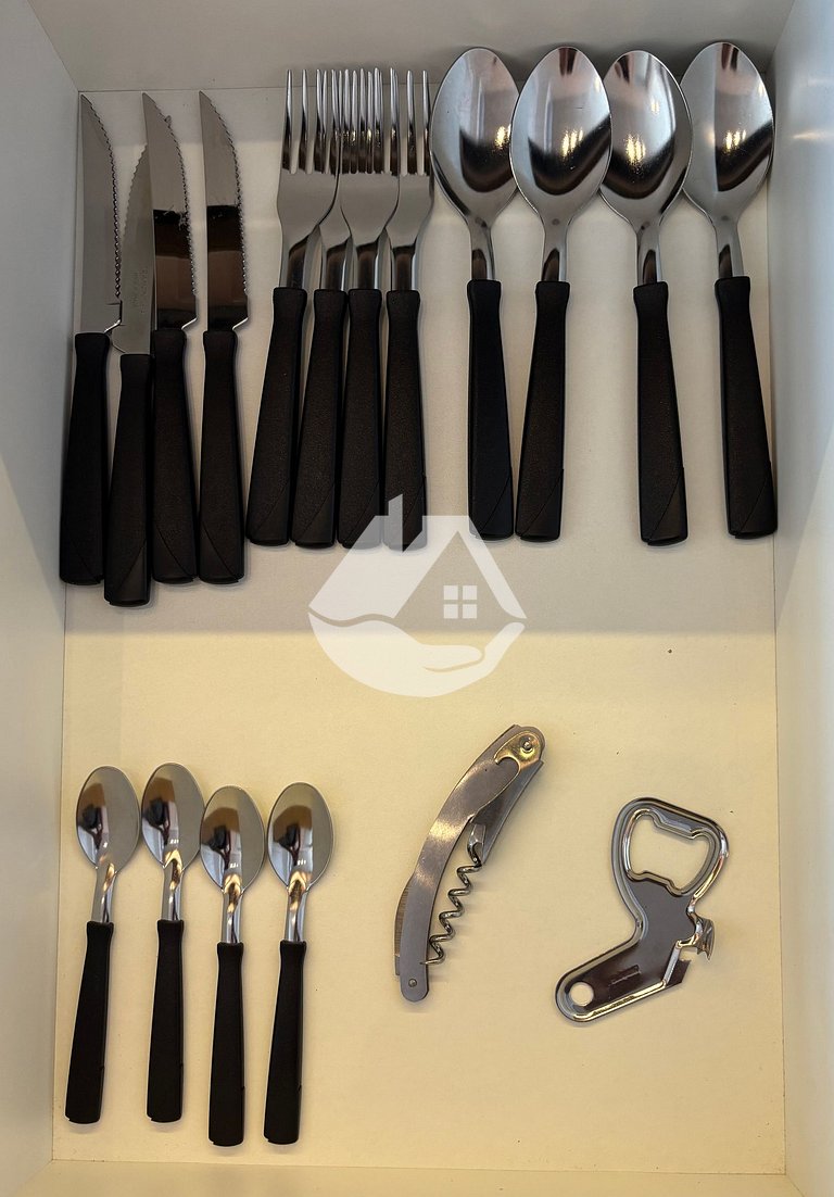 Modern studio - Vila Madalena metro station