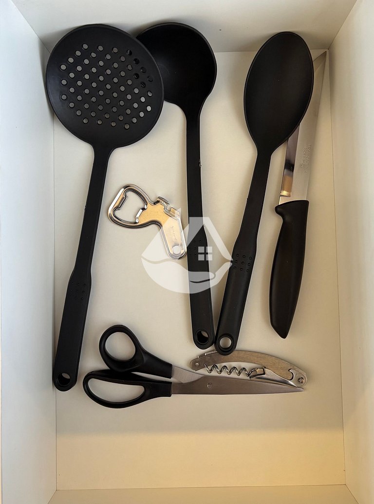 Estudio moderno a 5 minutos de metro Vila Madalena