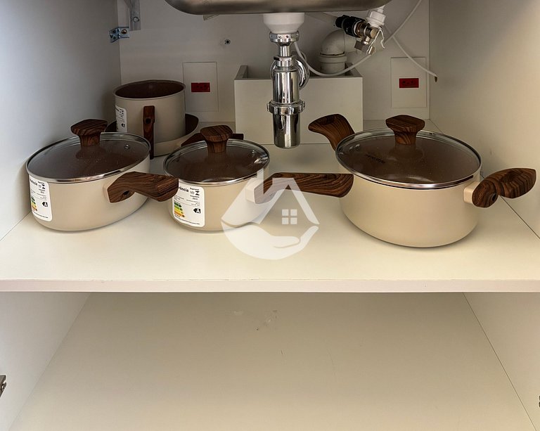 Modern studio - Vila Madalena metro station