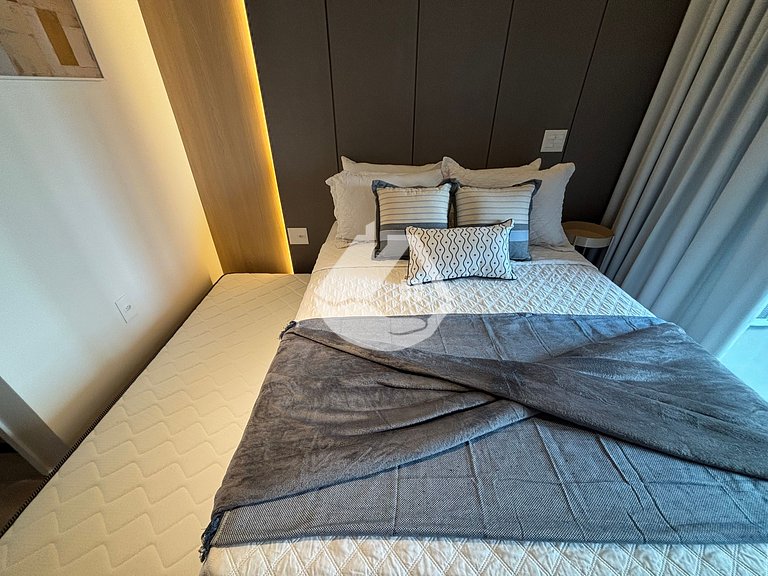 Estudio moderno a 5 minutos de metro Vila Madalena