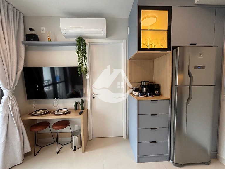 Apartamento 1 dorm. - 4 hóspedes - AC - Piscina