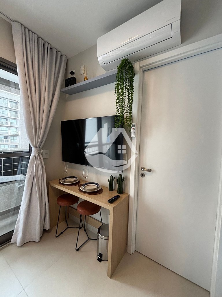 Apartamento 1 dorm. - 4 hóspedes - AC - Piscina