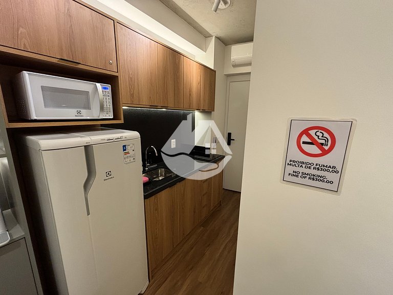 Estudio moderno a 5 minutos de metro Vila Madalena