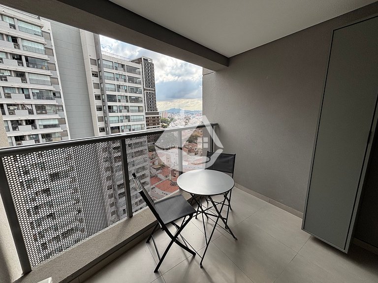Estudio moderno a 5 minutos de metro Vila Madalena