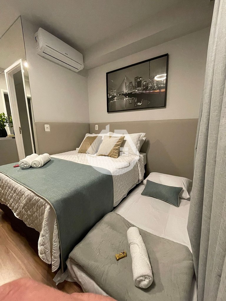 Studio Deluxe - AC - Piscina no rooftop